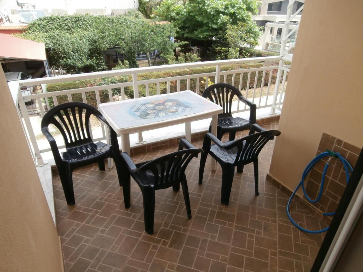 Villa Finikas Nea Vrasna Luaran gambar